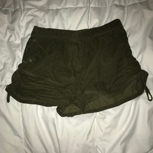 Corduroy olive shorts